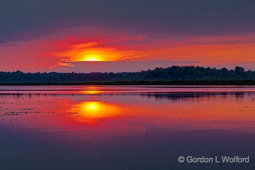 Rideau Canal Sunset_25646.jpg - Photographed along the Rideau Canal Waterway at Kilmarnock, Ontario, Canada.